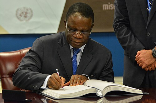 Basile Ikouébé